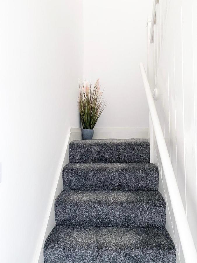 The Baltic Townhouses By Serviced Living Liverpool Bagian luar foto