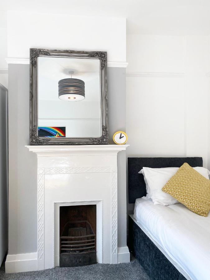 The Baltic Townhouses By Serviced Living Liverpool Bagian luar foto