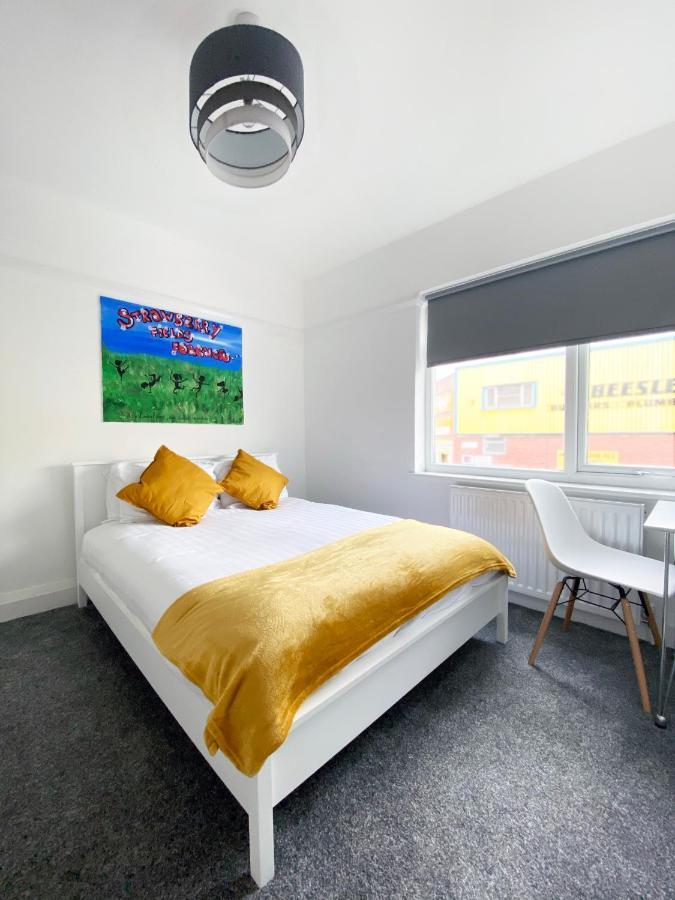 The Baltic Townhouses By Serviced Living Liverpool Bagian luar foto