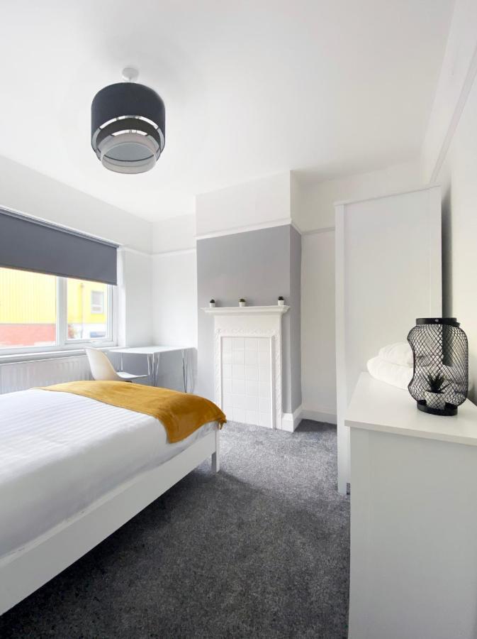 The Baltic Townhouses By Serviced Living Liverpool Bagian luar foto