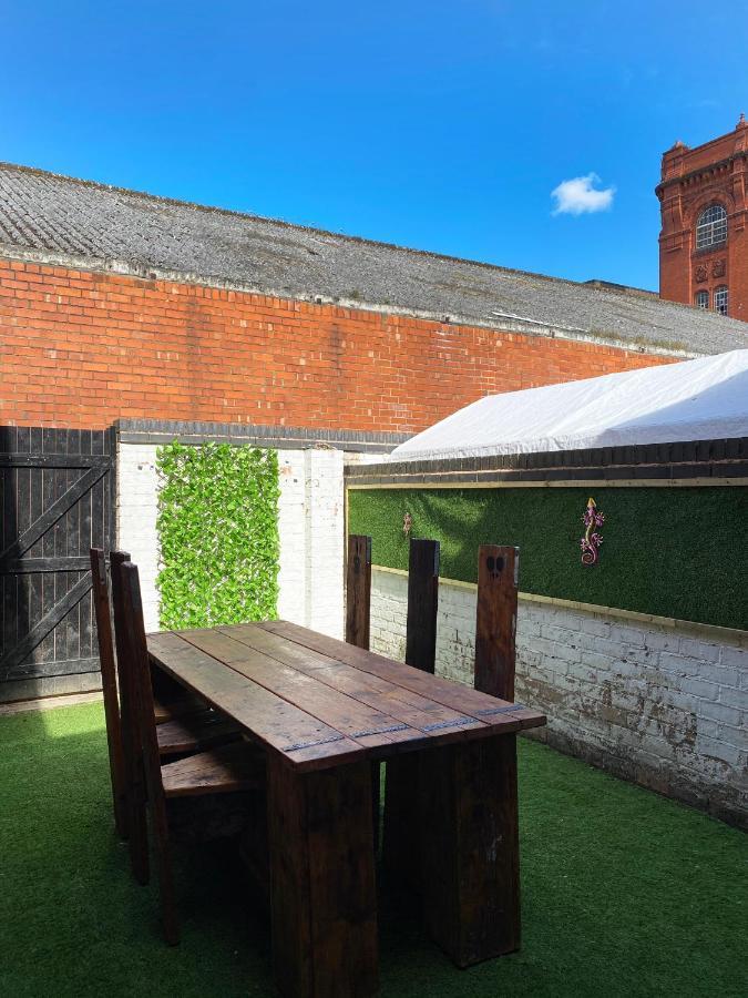 The Baltic Townhouses By Serviced Living Liverpool Bagian luar foto