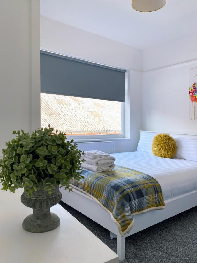 The Baltic Townhouses By Serviced Living Liverpool Bagian luar foto